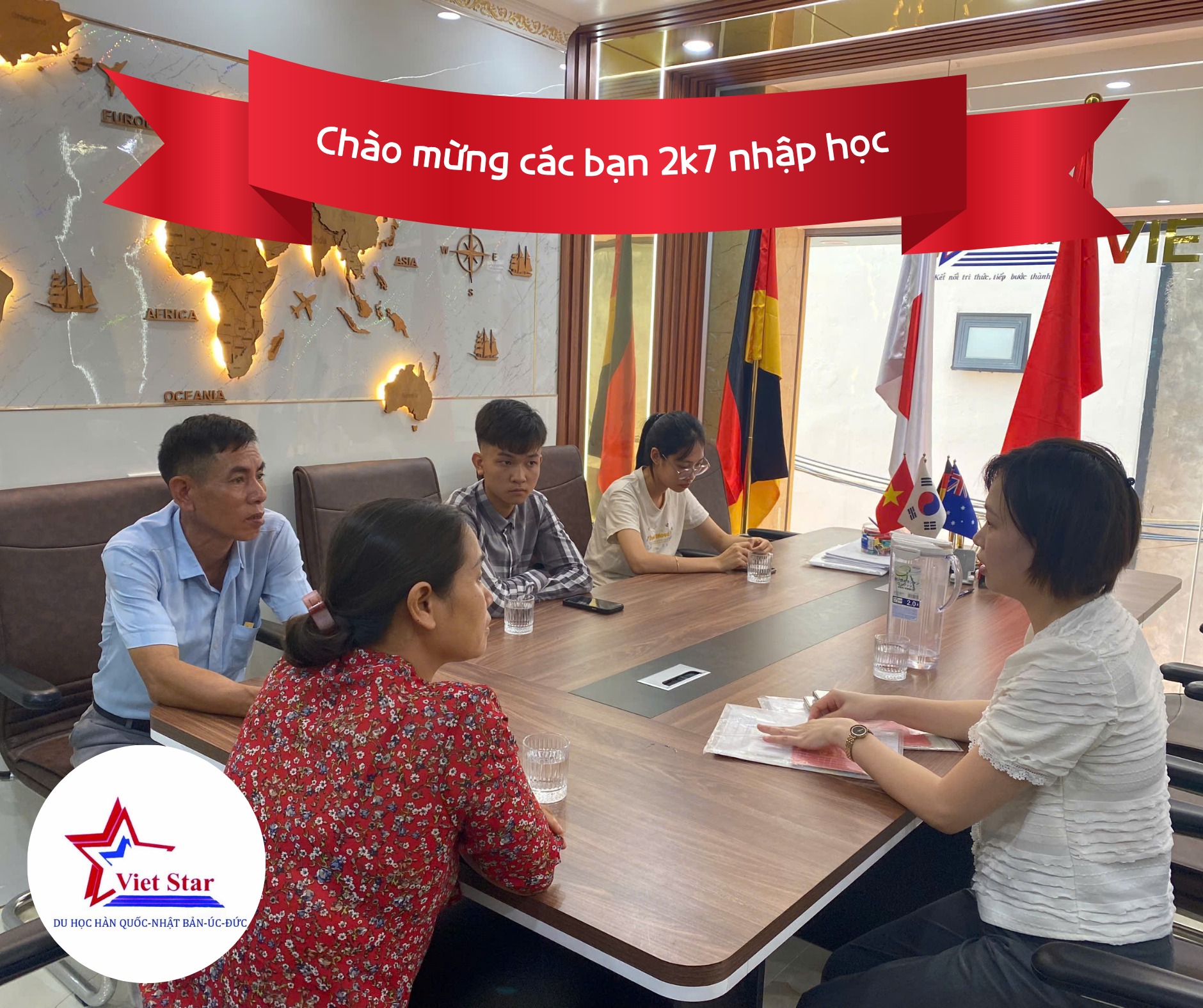 Việt Star Chào Đón Thế Hệ 2K7 Chinh Phục Giấc Mơ Hàn Quốc: Thần Tốc Khởi Động Khóa Học Tiếng Hàn Miễn Phí!